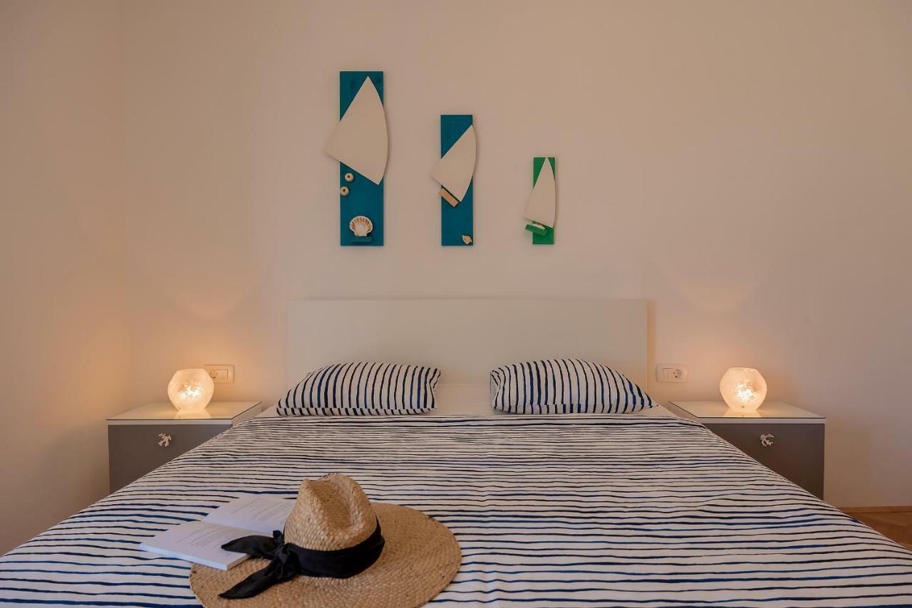 Casa Katalina Apartment Komiza Ngoại thất bức ảnh
